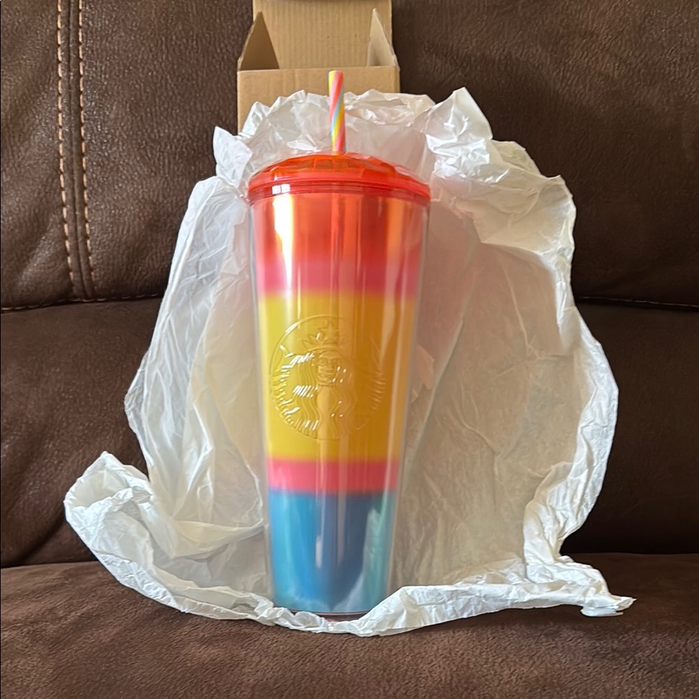 Starbucks Walt Disney World Macaroon Tumbler with Straw NIB